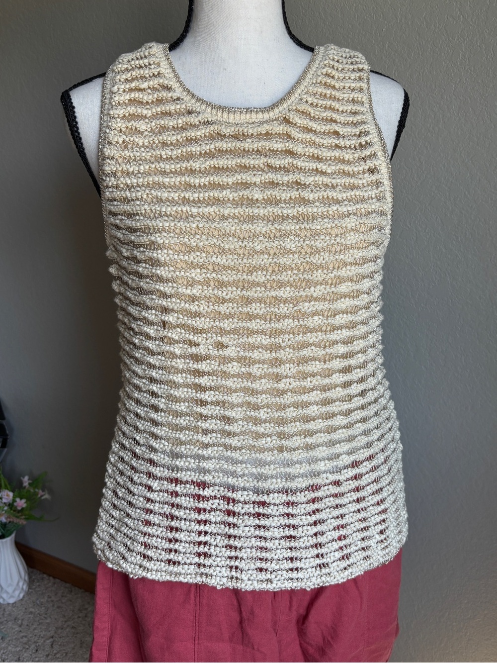 Marled women’s Ivory Lined Top with Metallic Trim size XS